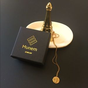 Gold plated pendent with bee emblem!